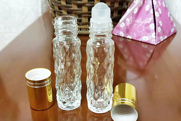 合肥高档化妆品玻璃瓶定制
